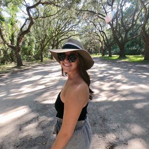 Meet your Posher, Shannon